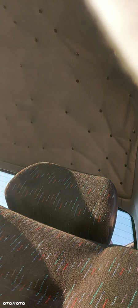 Volkswagen Golf 1.6 - 19