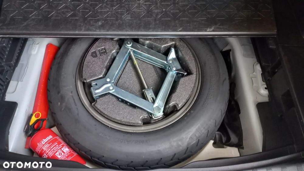 Toyota RAV4 2.5 Hybrid Comfort 4x4 - 18