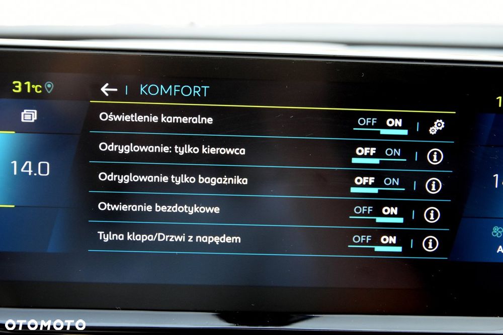 Peugeot 3008 1.6 PureTech HYbrid4 GT Line S&S EAT8 - 26