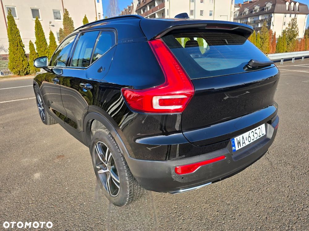 Volvo XC 40 T4 R-Design - 6