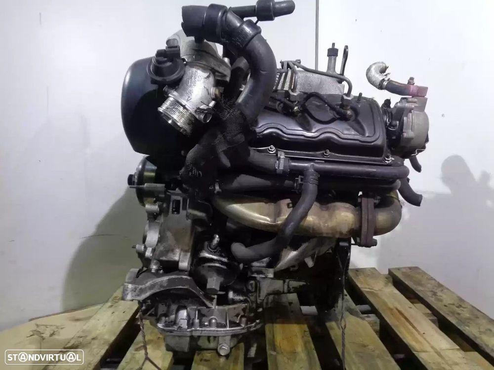 MOTOR COMPLETO VOLKSWAGEN PASSAT 2001 -AKN - 1