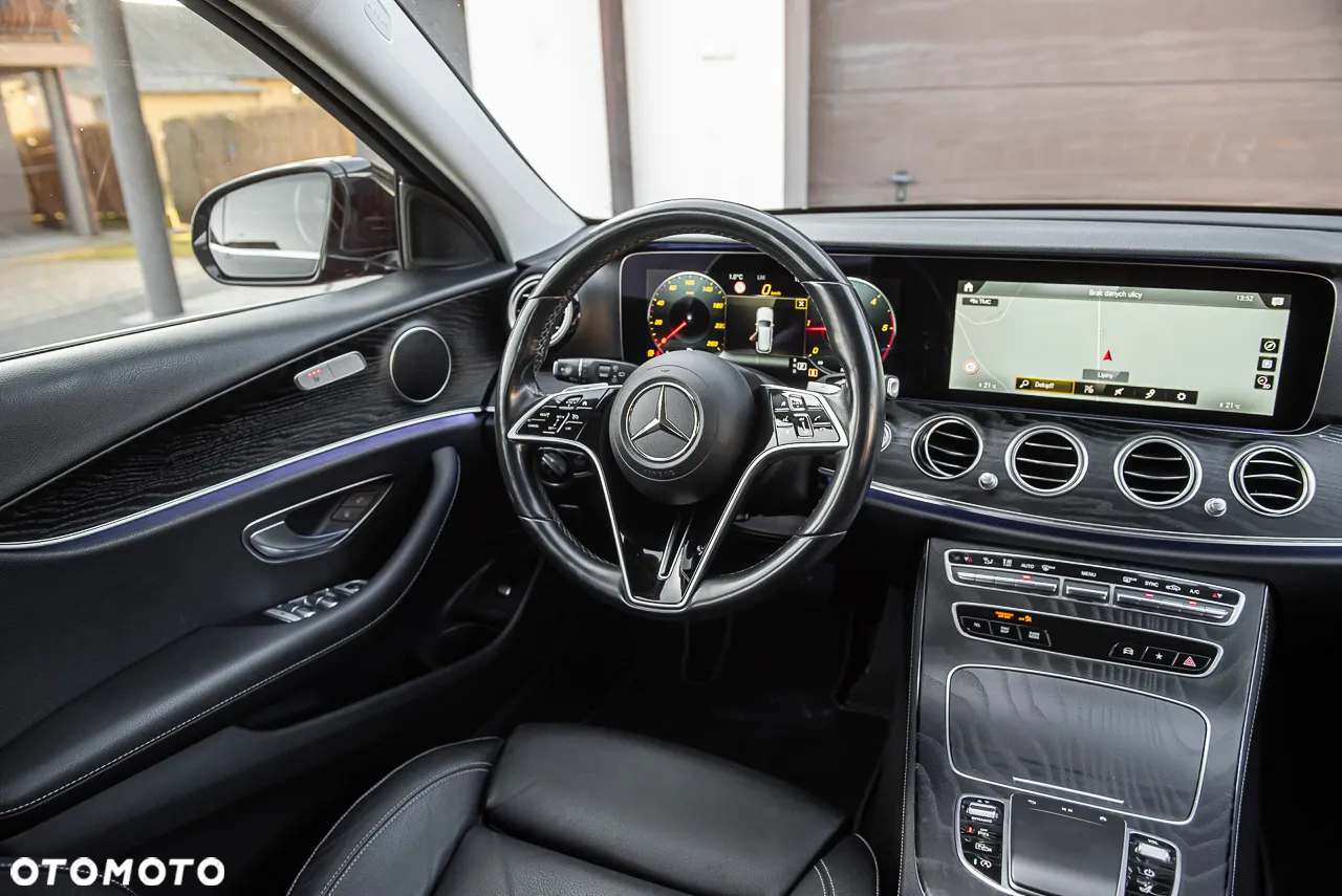 Mercedes-Benz Klasa E 200 d T 9G-TRONIC Avantgarde - 27