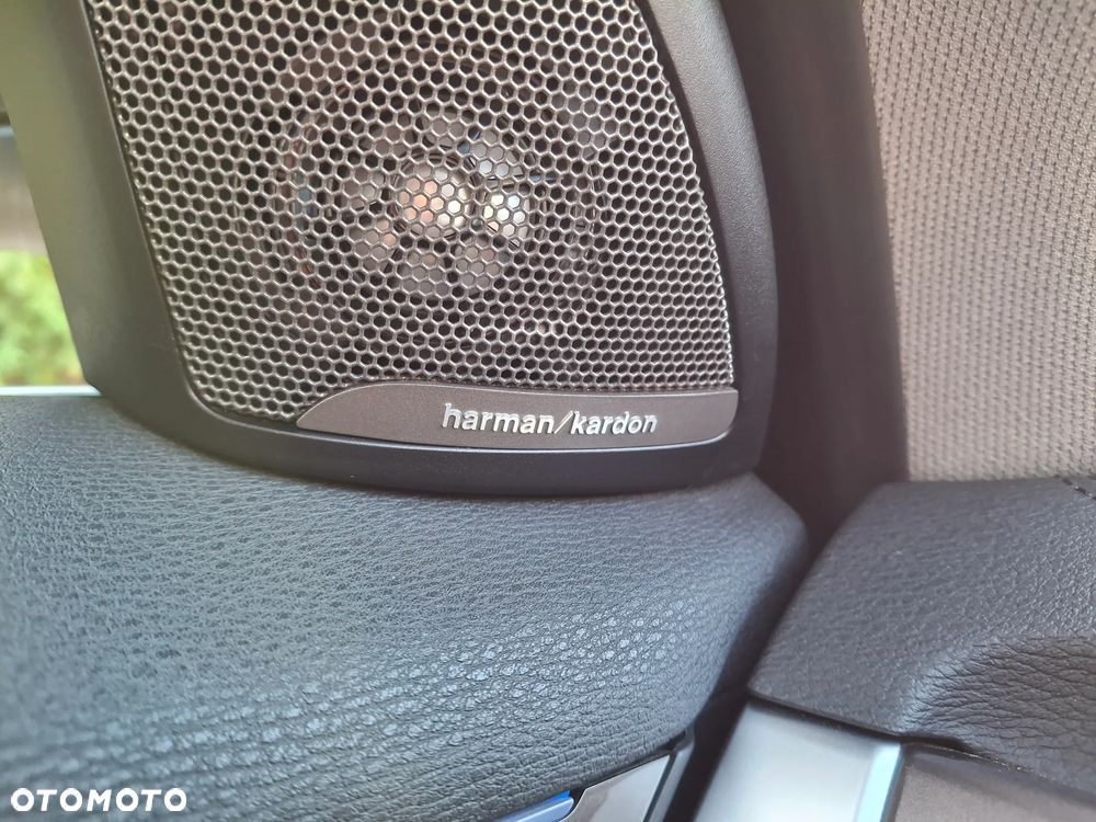 BMW X1 sDrive20d - 15