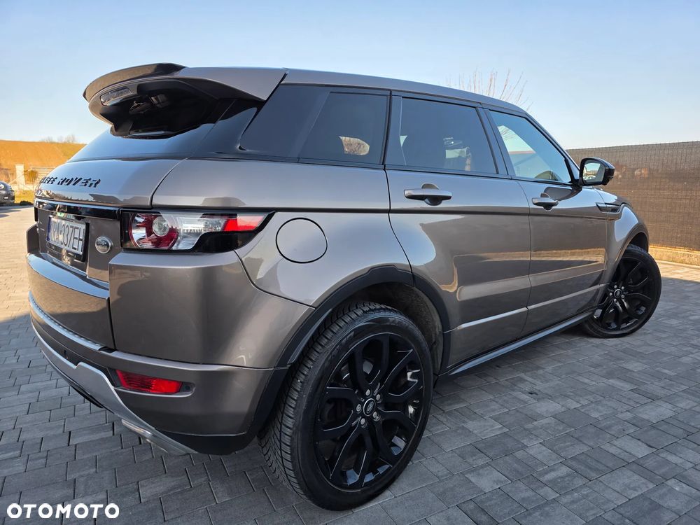 Land Rover Range Rover Evoque SD4 Black Dynamic - 4