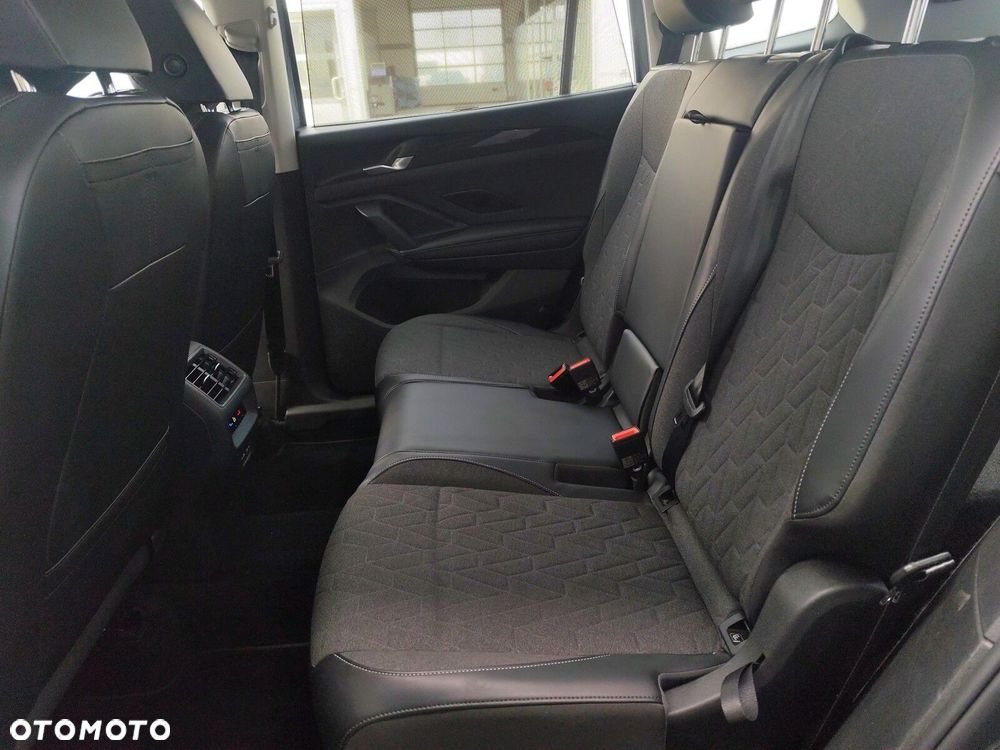 Volkswagen Tayron - 13