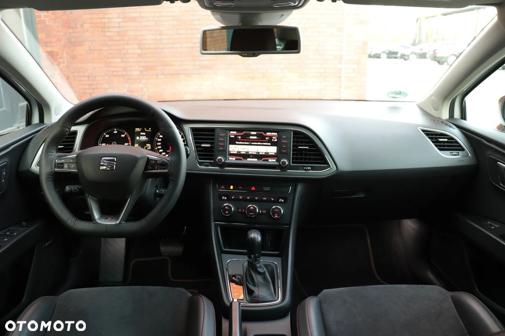 Seat Leon 2.0 TDI DPF Start&Stop DSG FR - 26