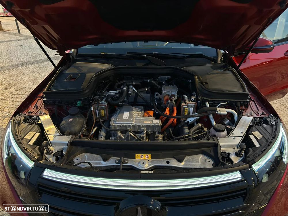 Mercedes-Benz EQC 400 4Matic AMG Line Electric Art - 17