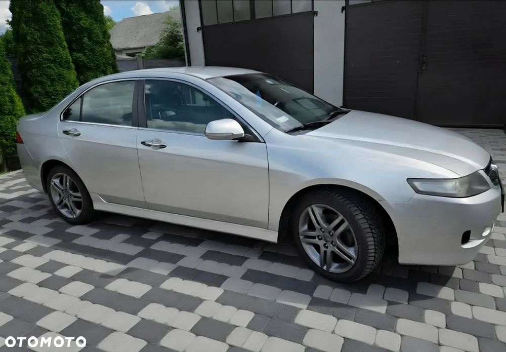 Honda Accord 2.0 i Comfort - 2