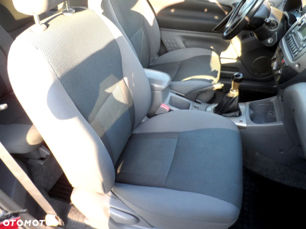 Toyota RAV4 4x4 - 16