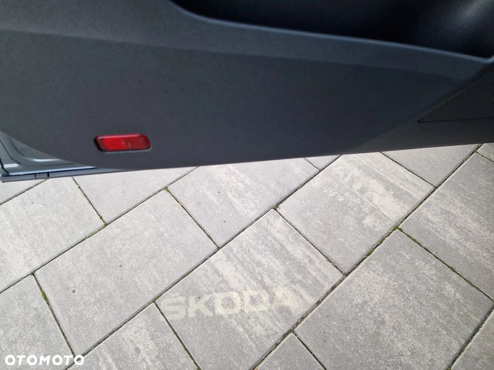 Skoda Karoq 1.5 TSI ACT 4x2 Style DSG - 9