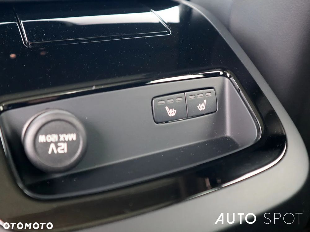 Volvo V90 T8 AWD Plug-In Hybrid Inscription - 39