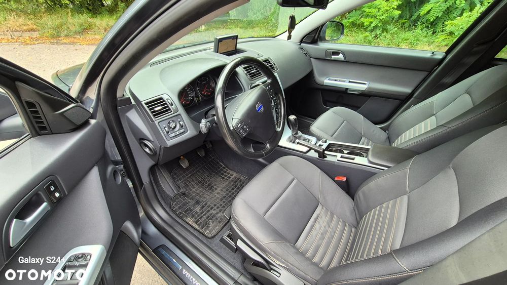 Volvo V50 DPF D2 Momentum - 24