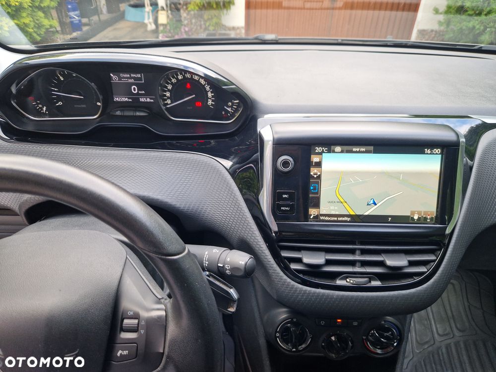 Peugeot 2008 1.6 BlueHDi Active - 30