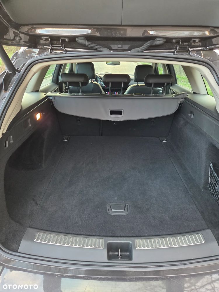 Opel Insignia 2.0 CDTI Elegance S&S - 13