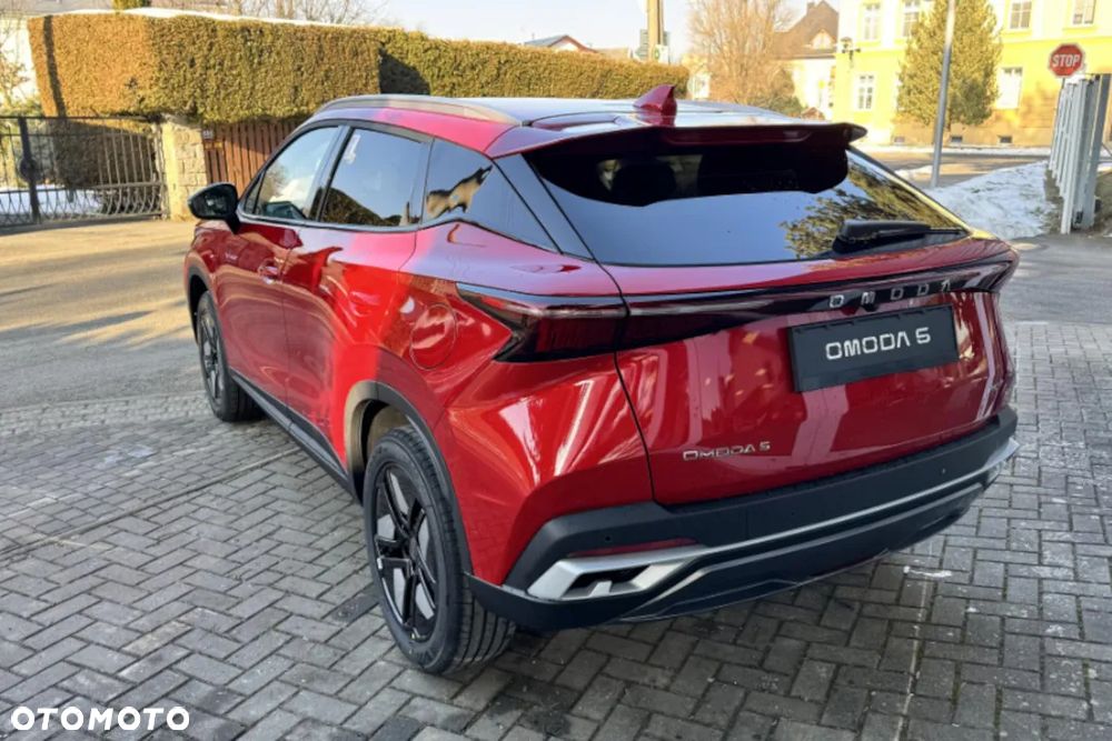 Omoda 5 1.5 T-GDI Hybrid Premium DHT - 5