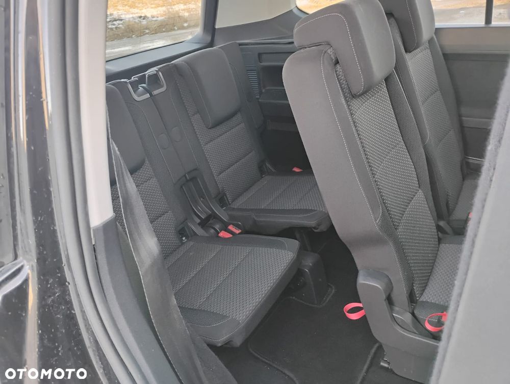 Volkswagen Touran 1.6 TDI SCR (BlueMotion Technology) DSG SOUND - 23