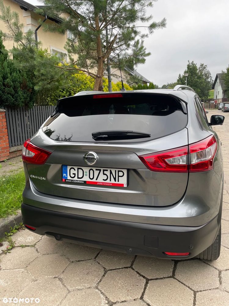 Nissan Qashqai 1.2 DIG-T N-Connecta EU6 - 8