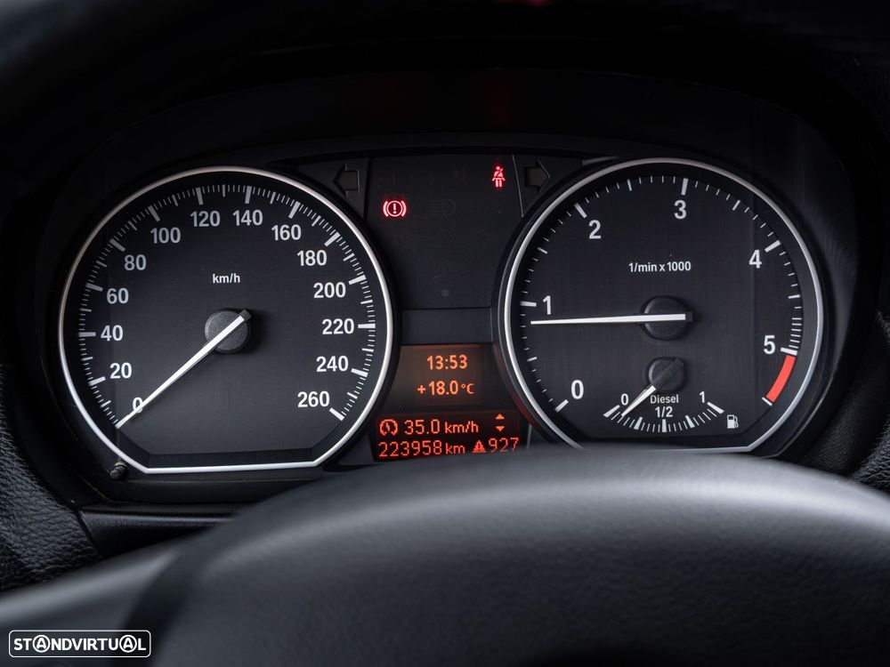 BMW 123 d - 25