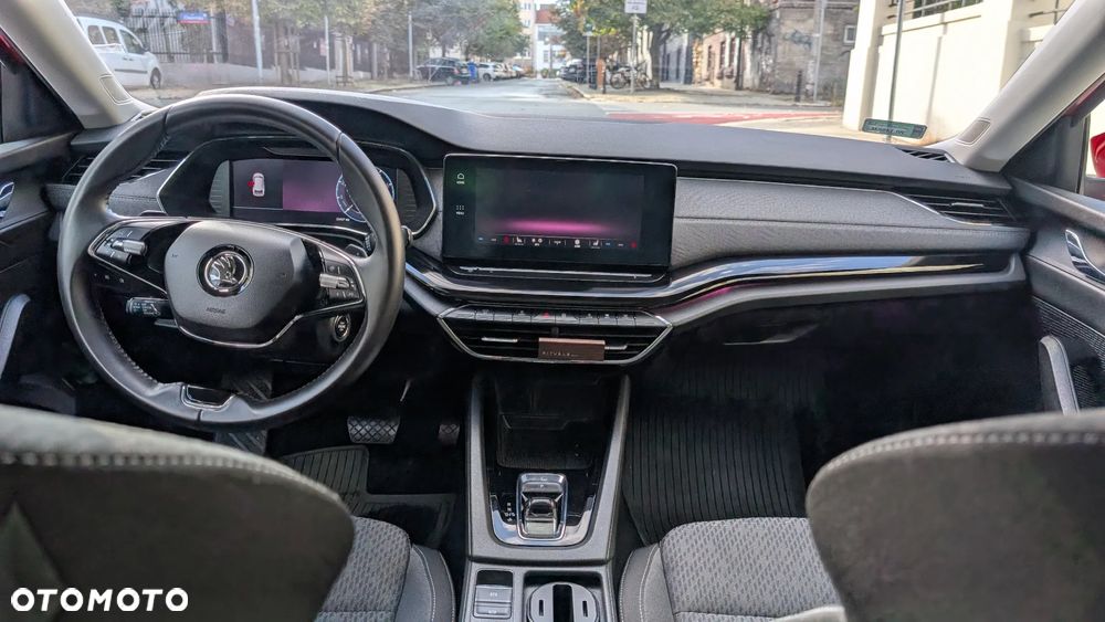 Skoda Octavia 2.0 TDI Style DSG - 9