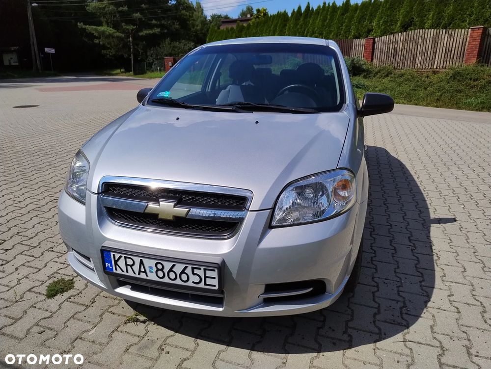 Chevrolet Aveo 1.2 16V Base - 6