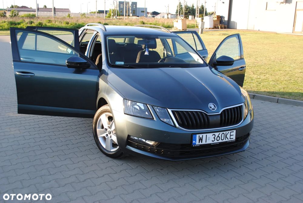 Skoda Octavia 1.5 TSI ACT Style DSG - 22