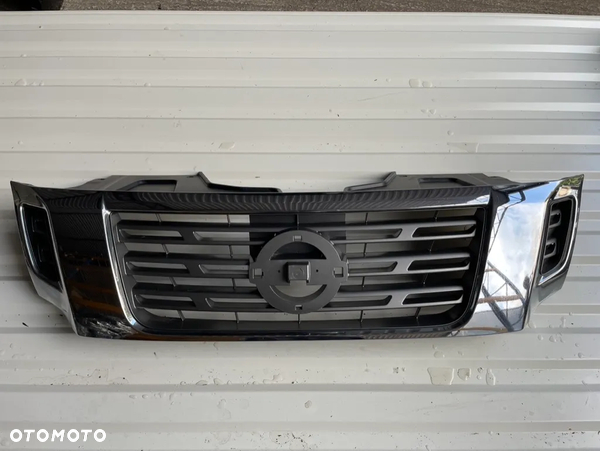 ATRAPA PRZÓD GRILL NISSAN NAVARA D23 NP300 62310 4KJ1B