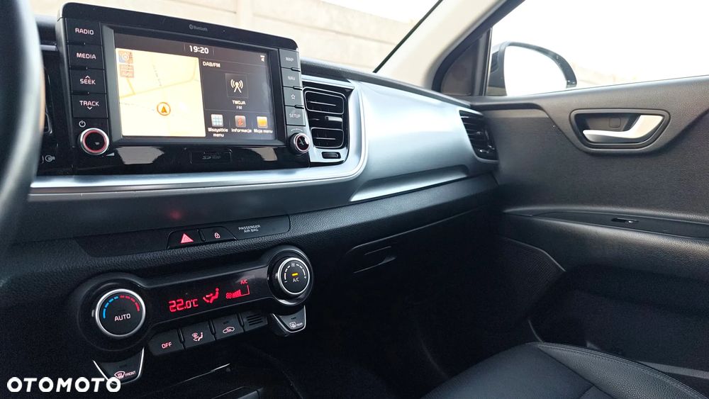 Kia Stonic 1.0 T-GDI DCT OPF Vision - 30