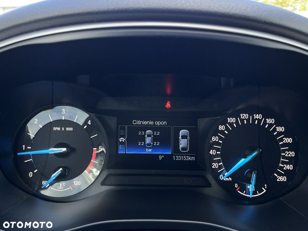 Ford Mondeo - 20