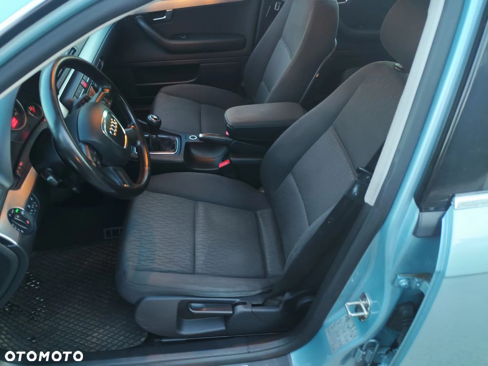 Audi A4 Avant - 24