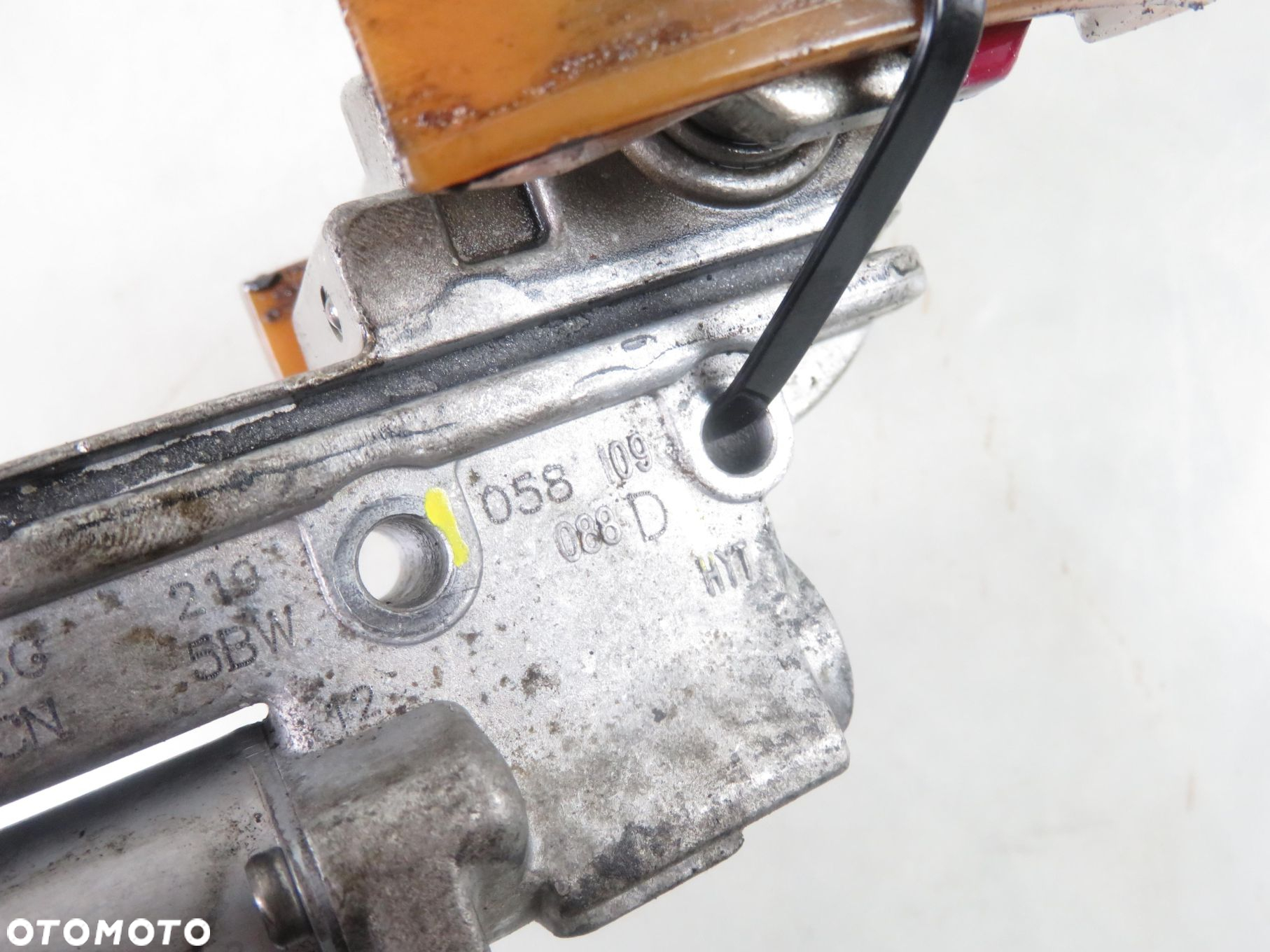 NAPINACZ ŁAŃCUCHA AUDI A3 (8L1) 1.8 - AGN 058109088D - 5
