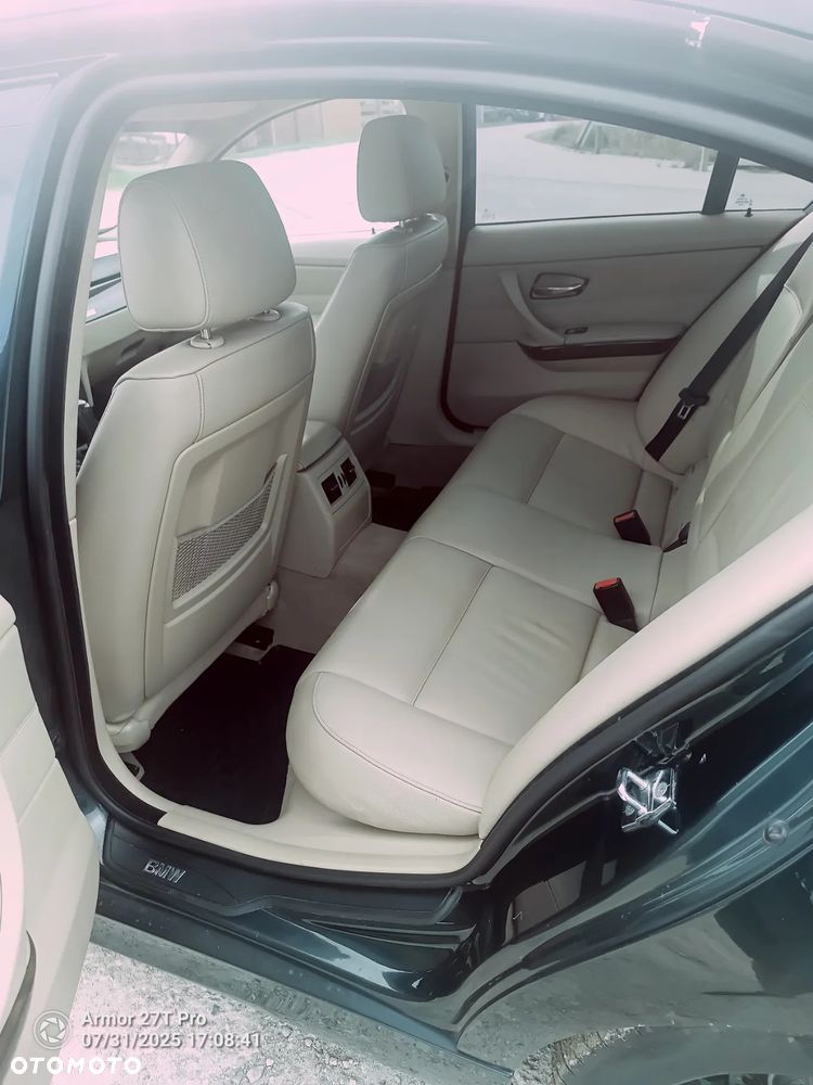 BMW Seria 3 335d - 12