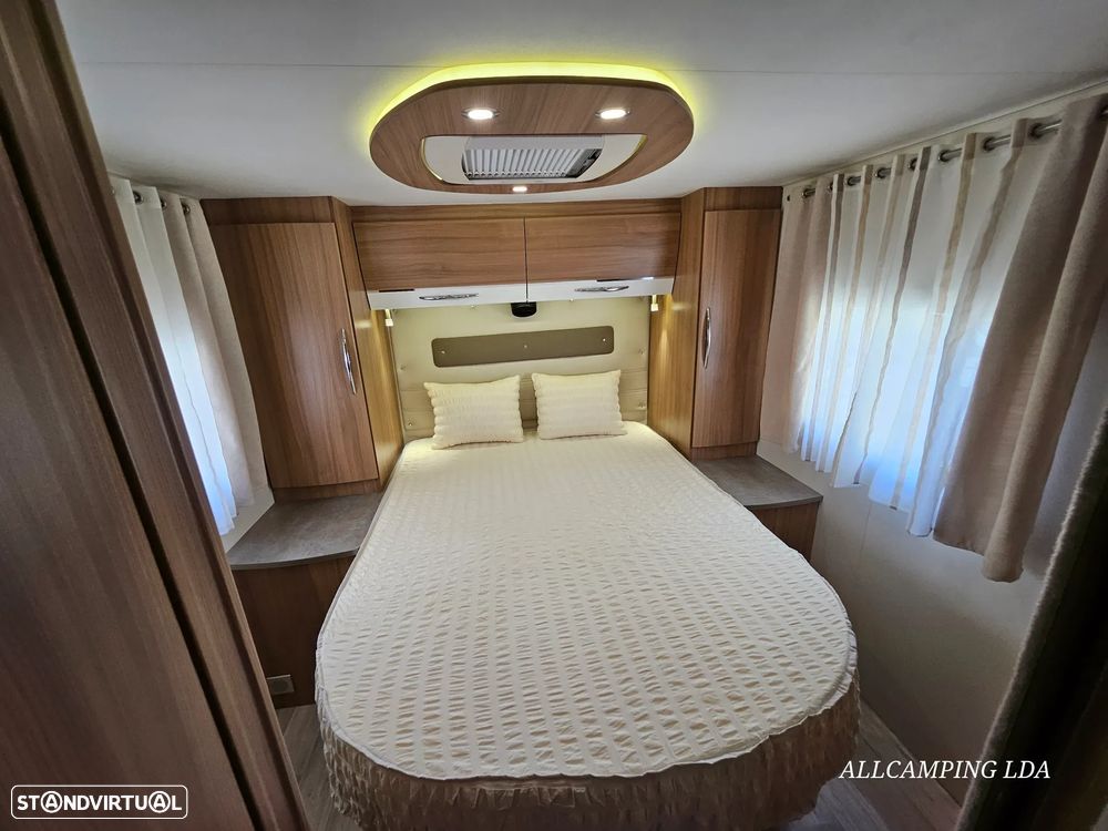 Pilote Sensation P746 CAIXA AUTOMÁTICA CAMA CENTRAL/ BASCULANTE - 32