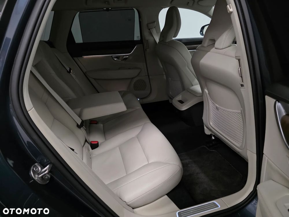 Volvo V90 D5 AWD Inscription - 19