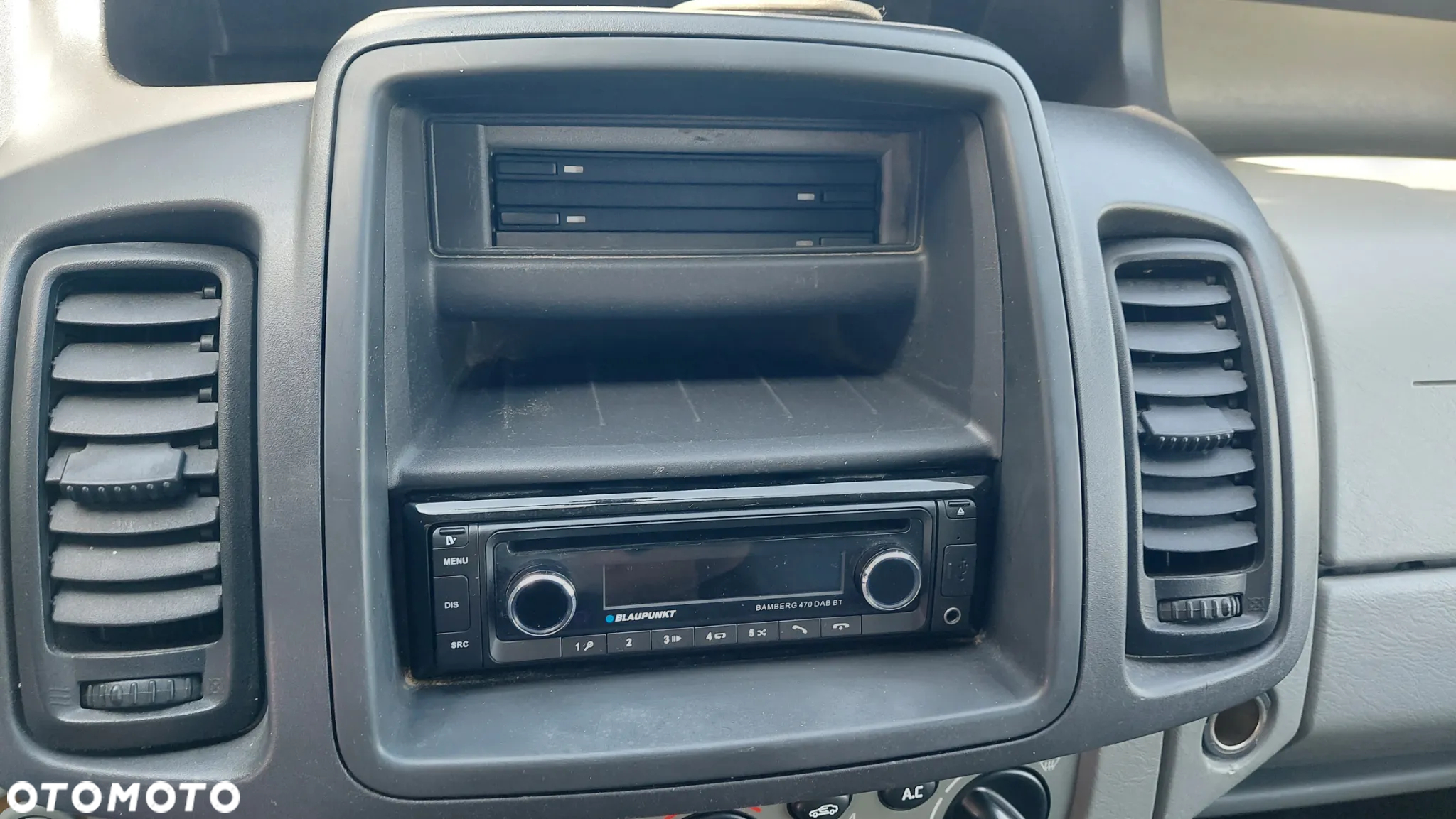 Renault Trafic - 22