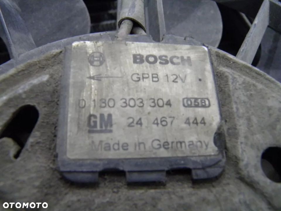 ASTRA H III 1.7 1.9CDTI Chłodnica bez klimatyzacji - 4