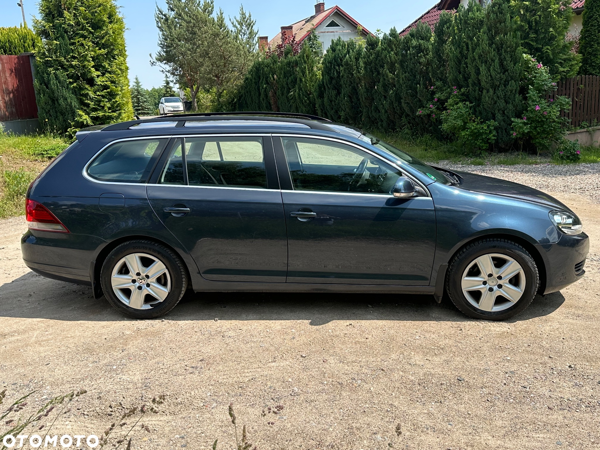 Volkswagen Golf 1.6 Comfortline - 28