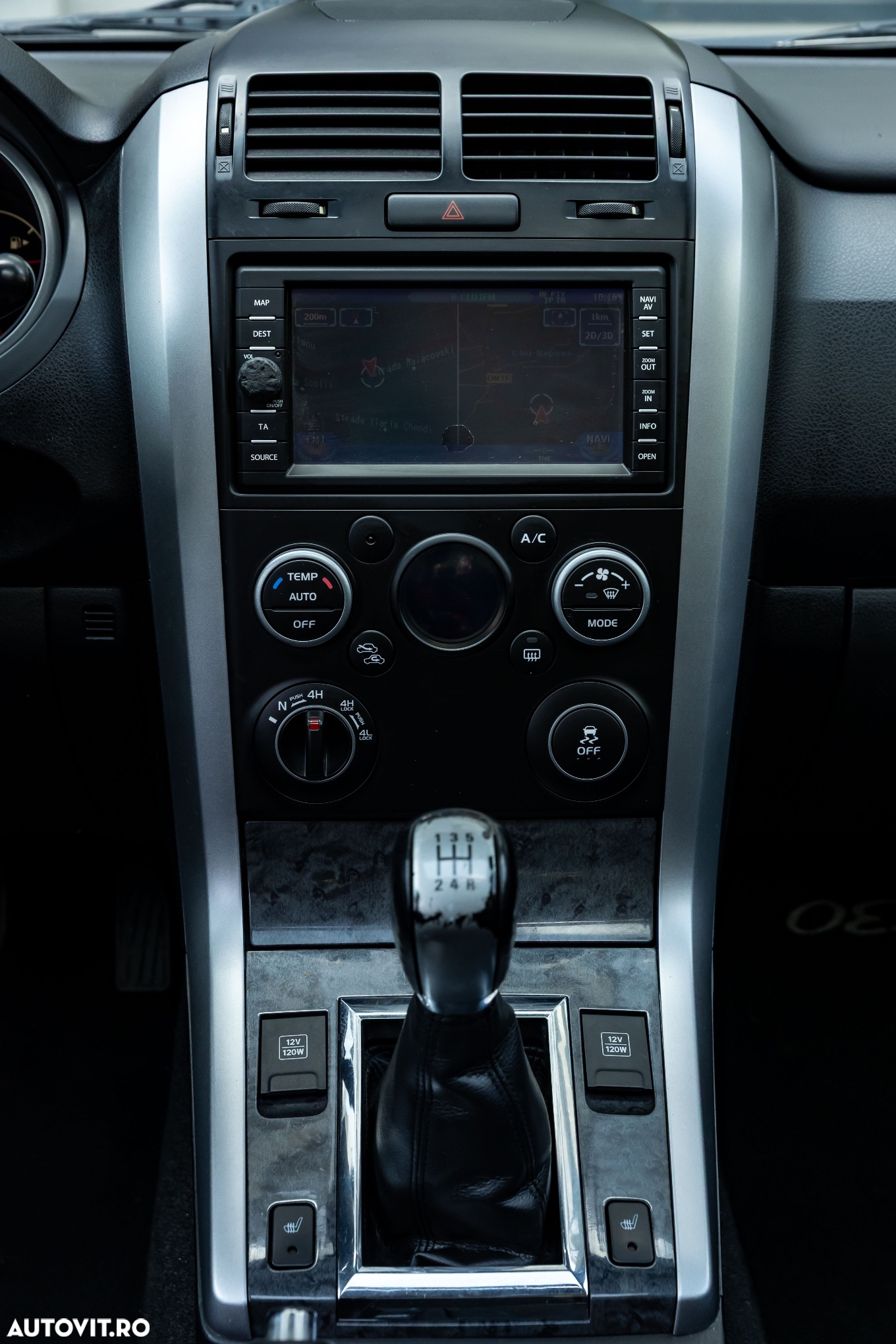 Suzuki Grand Vitara 1.9 DDiS Comfort - 17