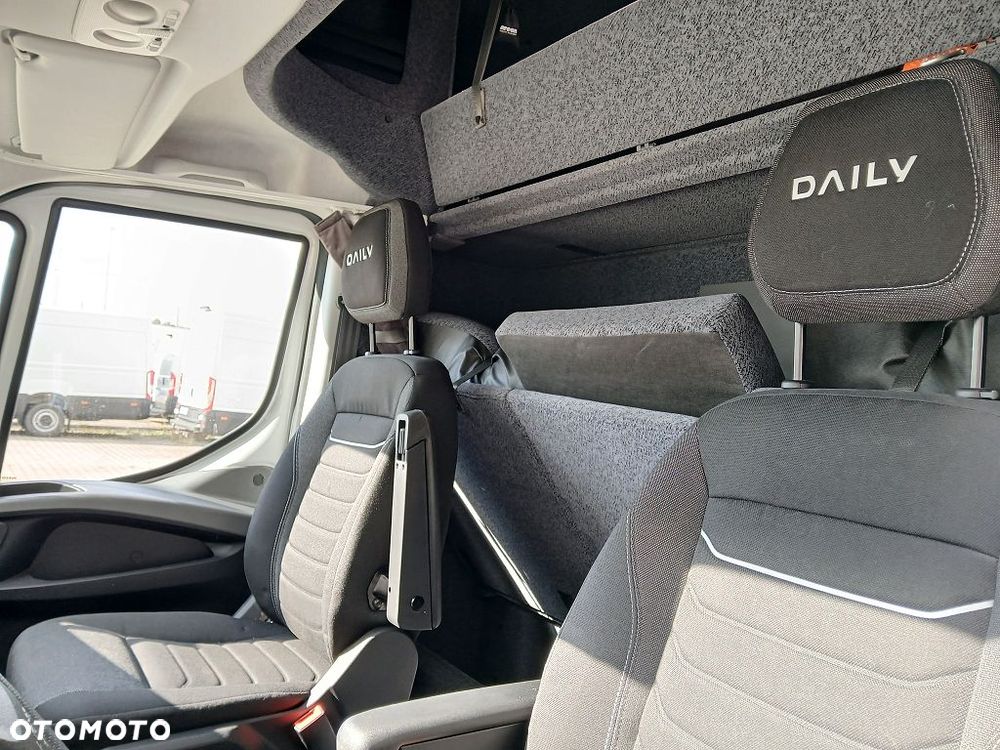 Iveco KAMIL NADWOZIA DAILY 70C18 - 8