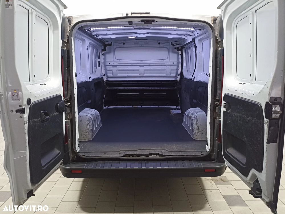 Renault Trafic VAN - 7