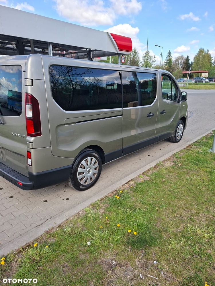 Renault Trafic Grand 2.0 dCi - 3