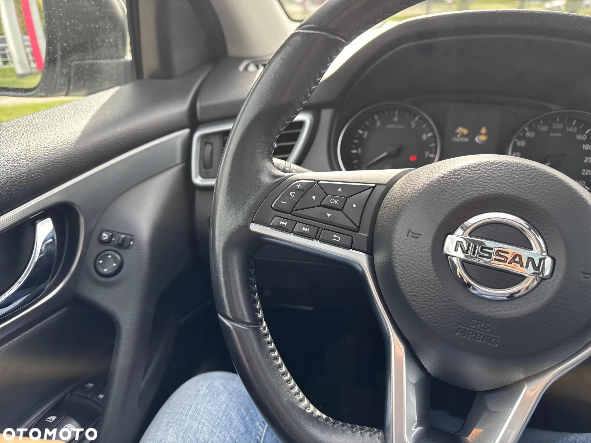 Nissan Qashqai 1.6 DIG-T N-Connecta - 14