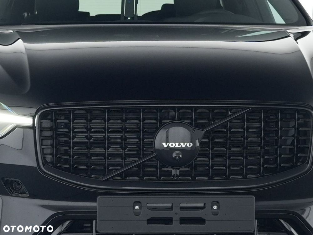 Volvo XC 60 T8 Plug-In Hybrid AWD Plus Black Edition - 4