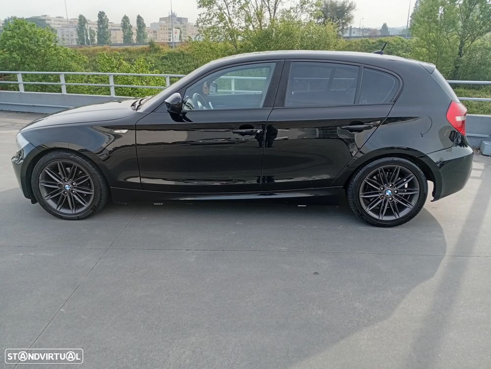 BMW 118 d Pack M - 3