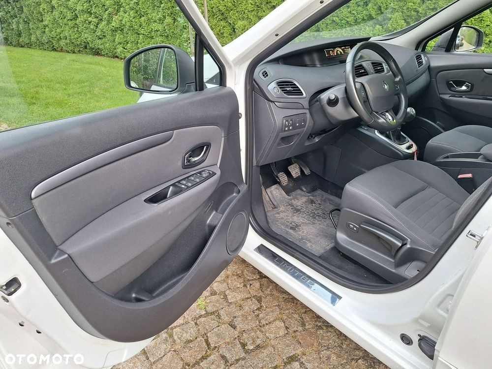 Renault Scenic - 9