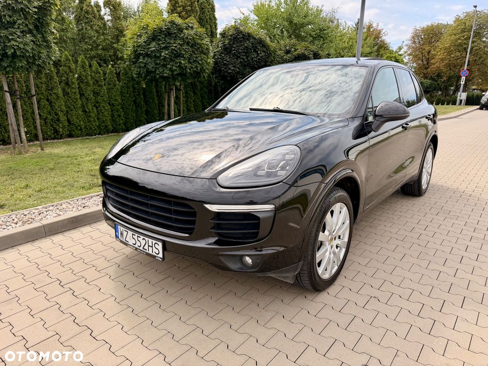 Porsche Cayenne Standard - 2