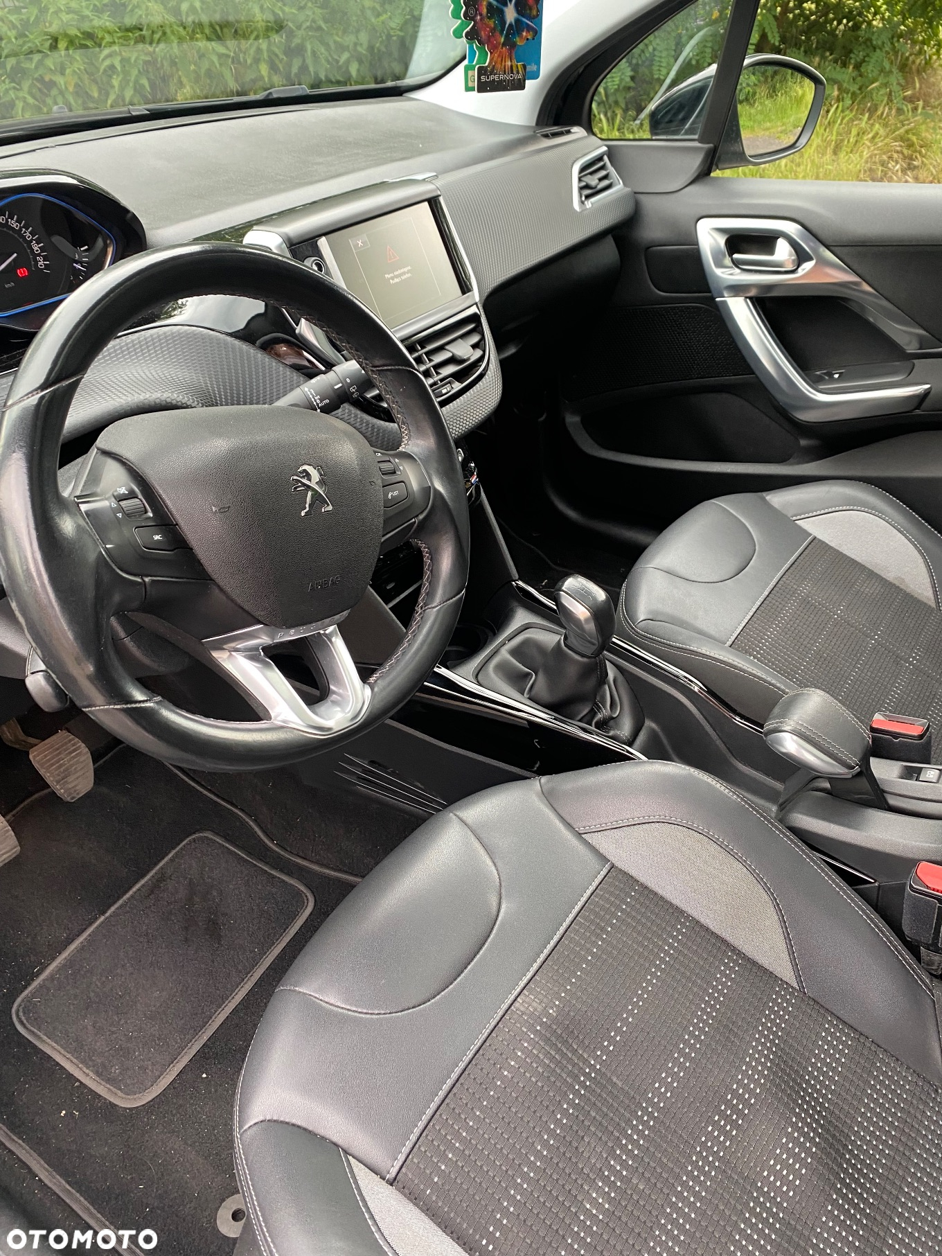 Peugeot 2008 1.6 BlueHDi Allure - 6
