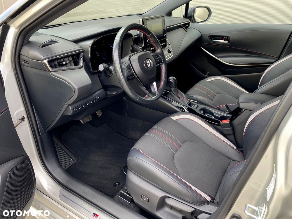 Toyota Corolla 1.8 Hybrid GR Sport - 8