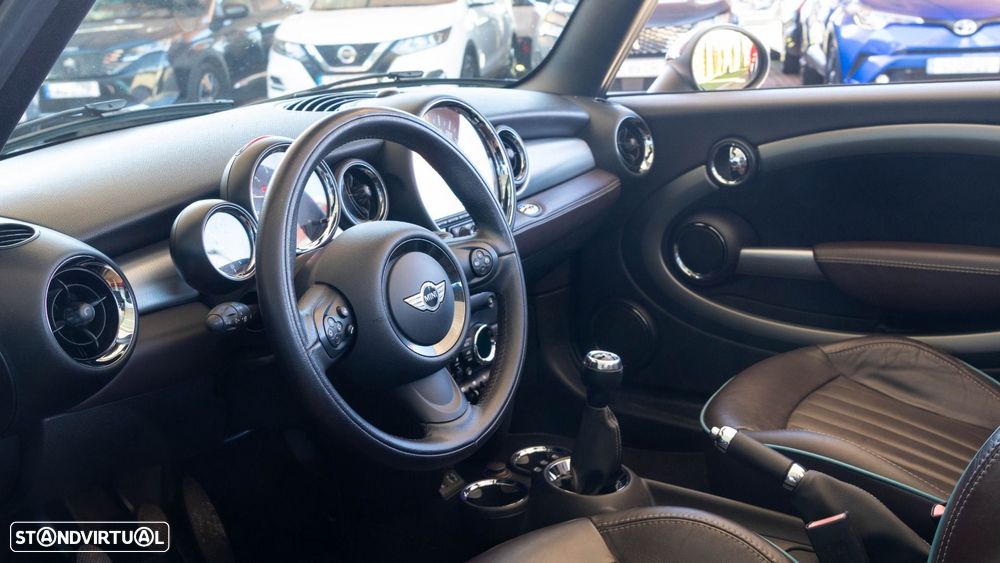 MINI Cabrio Cooper D - 5