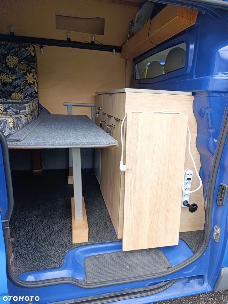 Opel Vivaro - 6