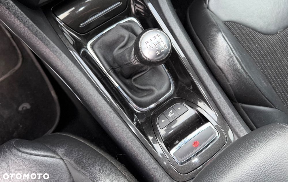 Citroën C5 2.0 HDi Exclusive Equilibre Navi - 30